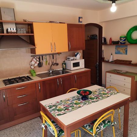 Casa Susanna Fondachello  Buitenkant foto