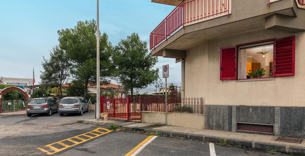 Casa Susanna Fondachello  Buitenkant foto