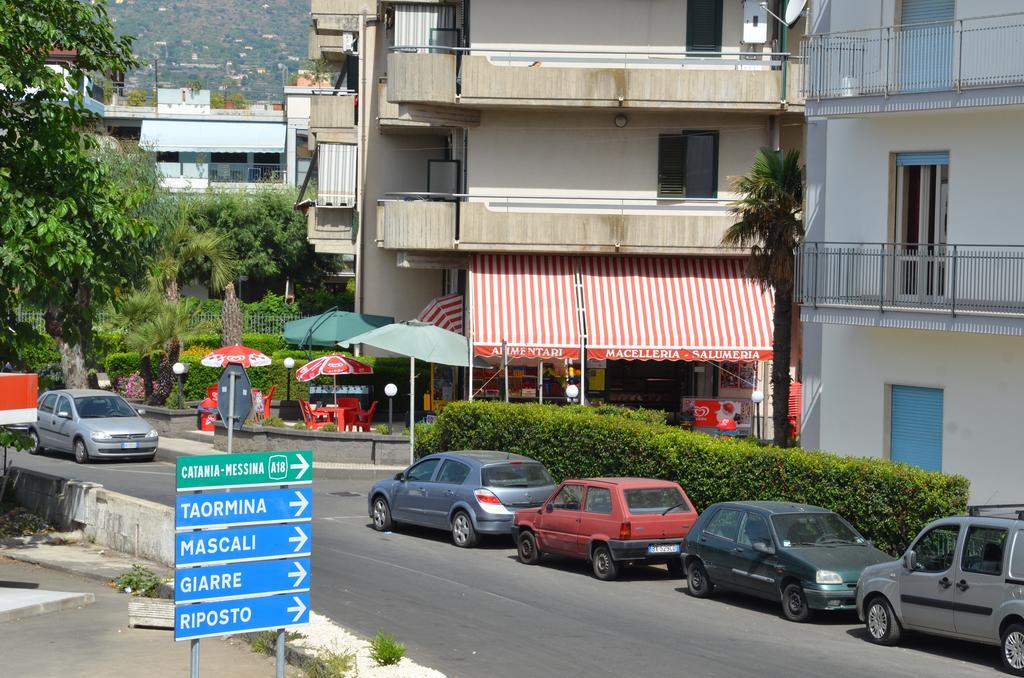 Casa Susanna Fondachello  Buitenkant foto