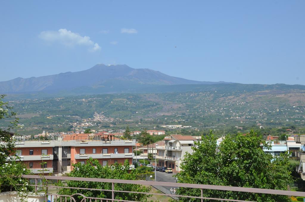 Casa Susanna Fondachello  Buitenkant foto